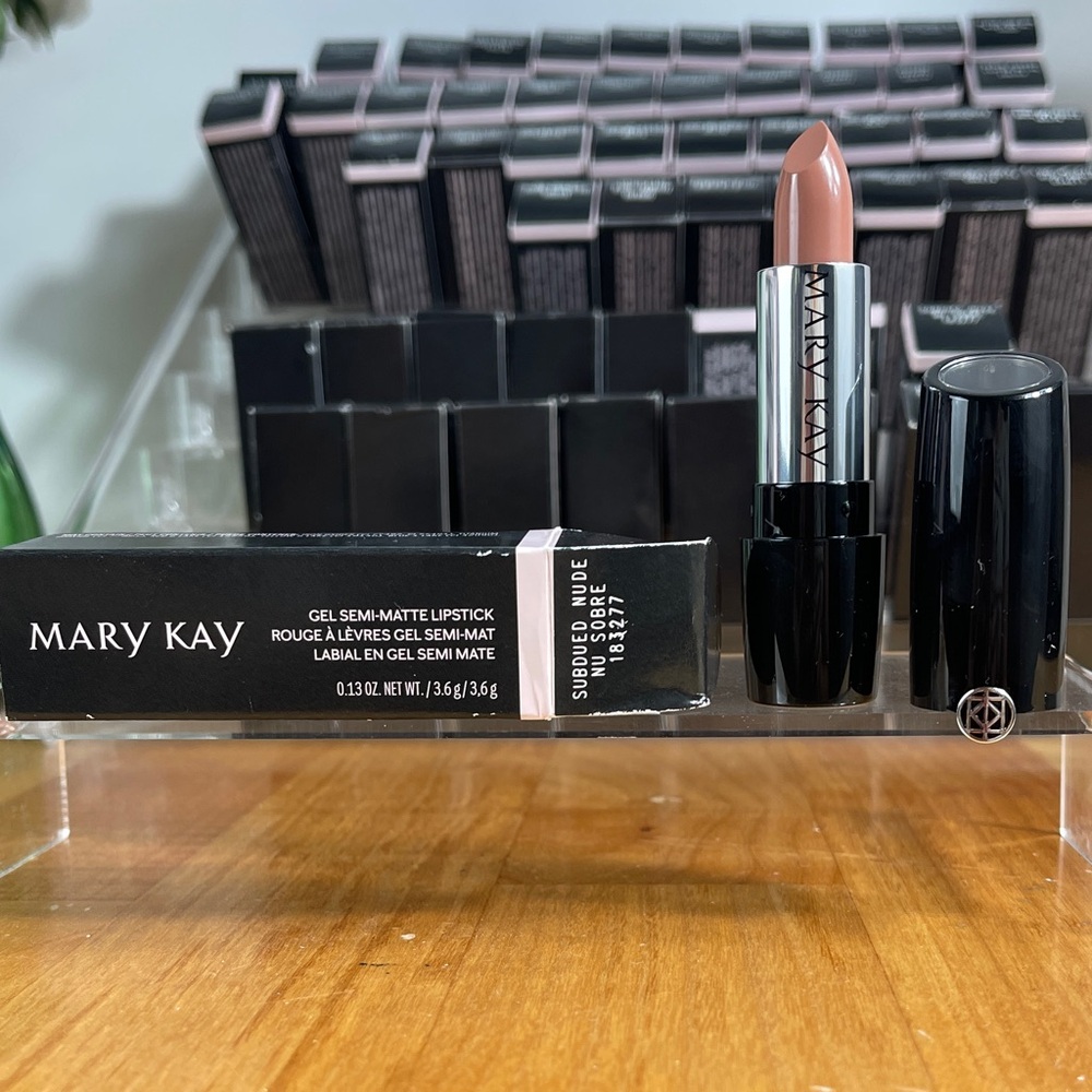 Mary Kay Gel Semi-Matte Lipstick - Subdued Nude